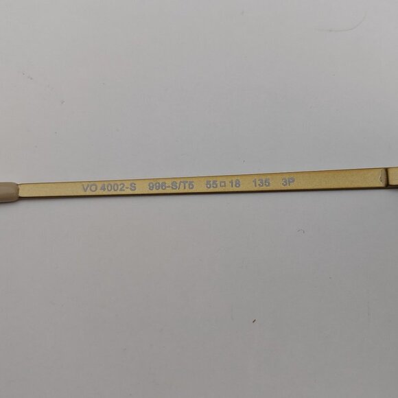 🕶️Vogue VO4002-S 996-S/T5 Sunglasses 55/18 135 /KAG108🕶️ - Picture 5 of 8